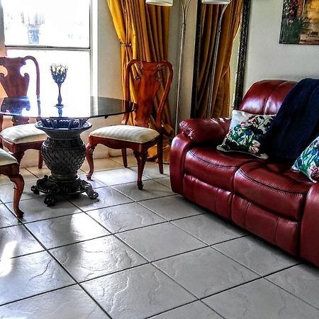 Boca Ciega Bay Apartment St. Pete Beach Exterior photo