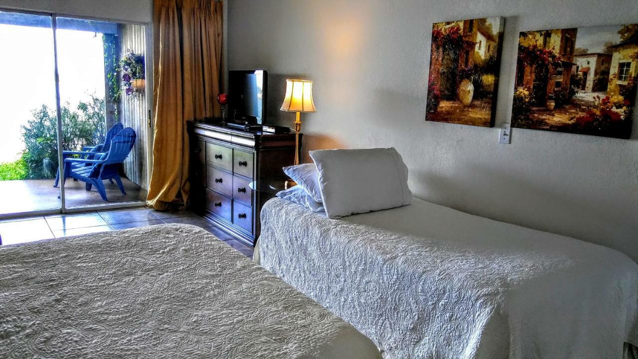 Boca Ciega Bay Apartment St. Pete Beach Exterior photo